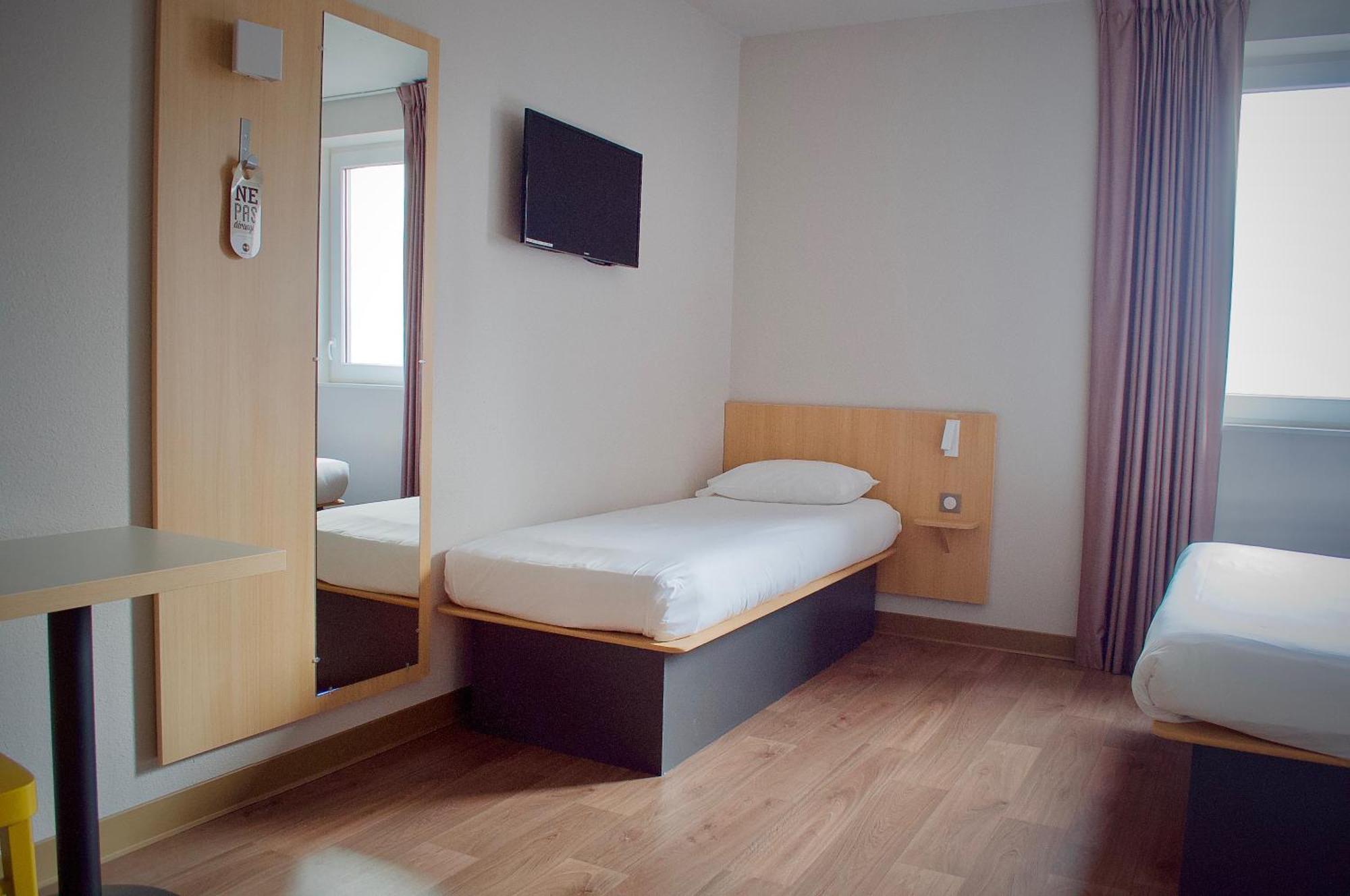 B&B Hôtel Bordeaux Langon Buitenkant foto